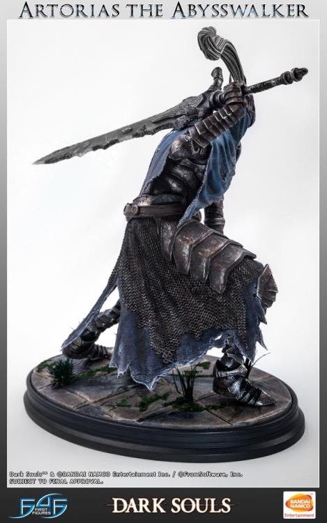 Dark Souls Artorias The Abysswalker Statue Gallery Image 7