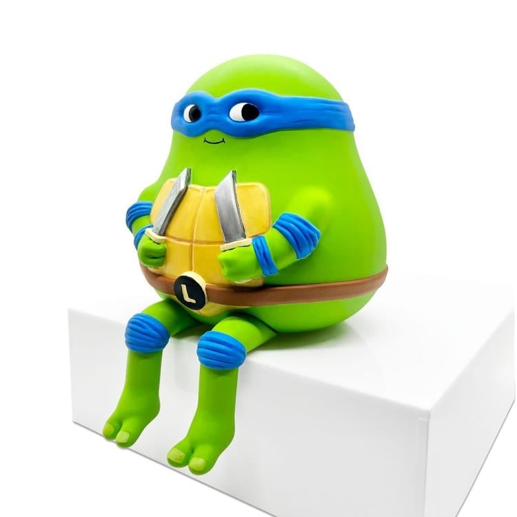 Teenage Mutant Ninja Turtles Leonardo (Sitting) Limited Edition Figure Gallery Image 3