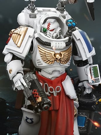 Warhammer 40K Ultramarines Apothecary Biologis 1/18 Scale Action Figure Gallery Image 2