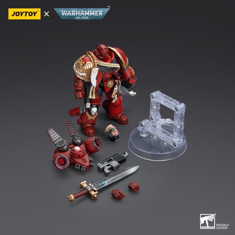 Warhammer 40K Blood Angels Captain with Jump Pack 1/18 Scale Action Figure Gallery Image 7