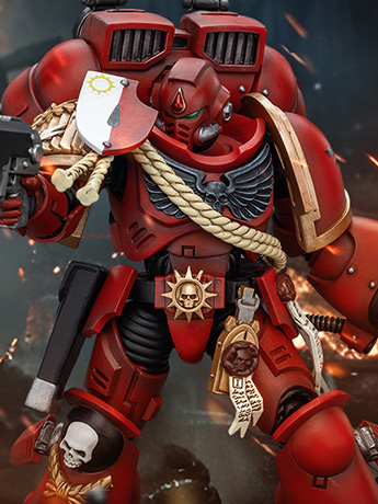 Warhammer 40K Blood Angels Captain with Jump Pack 1/18 Scale Action Figure Gallery Image 2