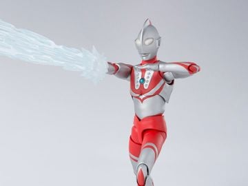 Ultraman S.H.Figuarts Zoffy Action Figure (Reissue)