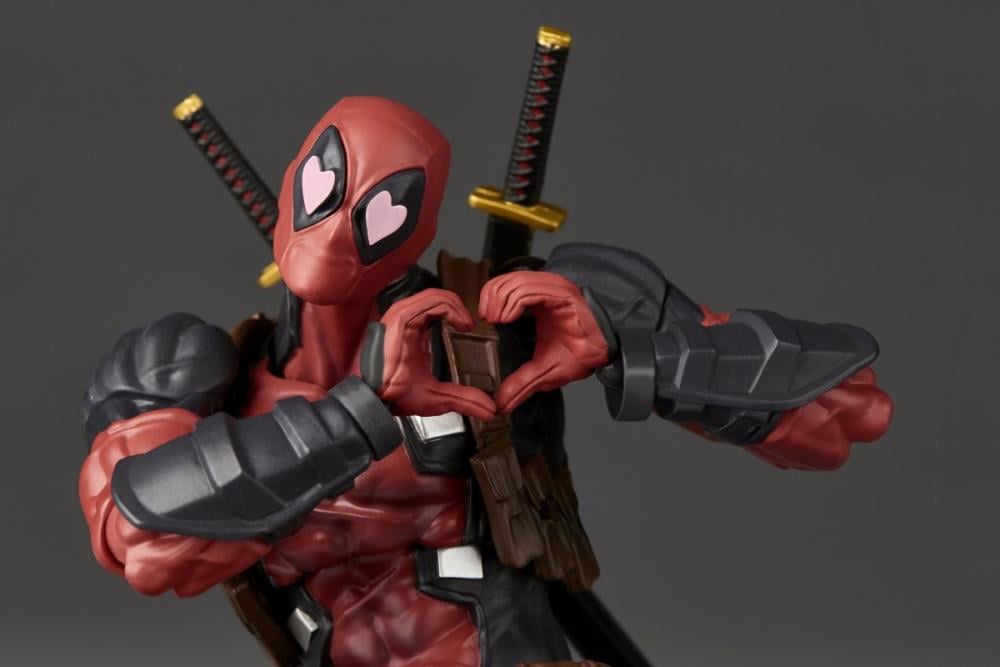 Marvel Amazing Yamaguchi Revoltech NR050 Deadpool (Ver. 2.5