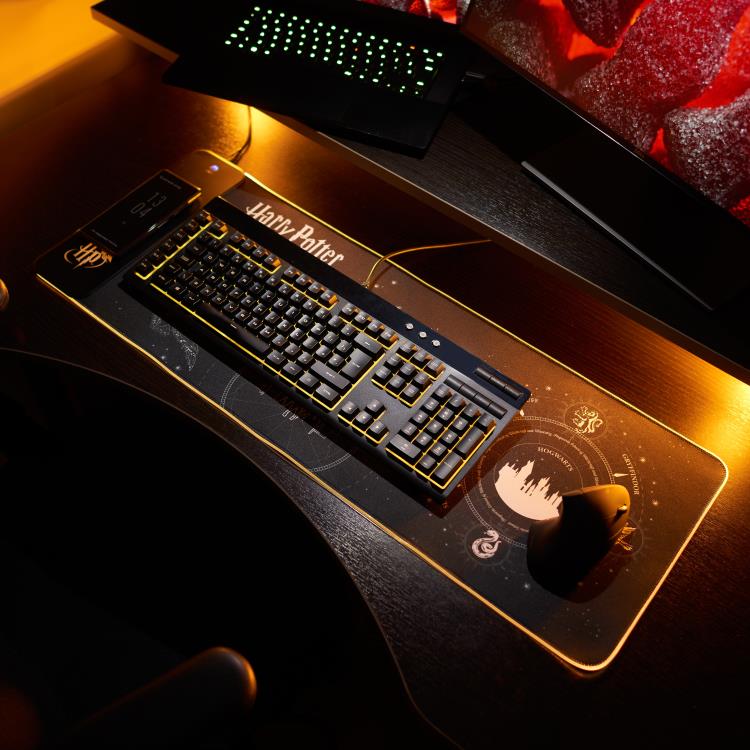 Harry Potter Oversized Gaming Mat & Mobile Charger Gallery Image 8