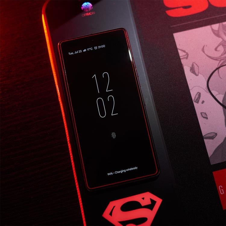 DC Comics Superman Oversized Gaming Mat & Mobile Charger Gallery Image 11