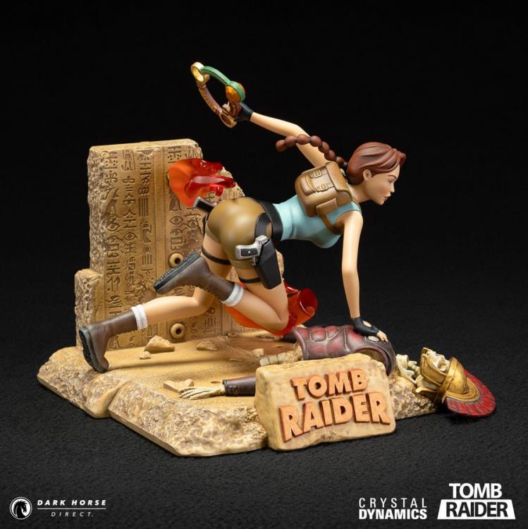Tomb Raider Lara Croft (Classic Era) Statue Gallery Image 14