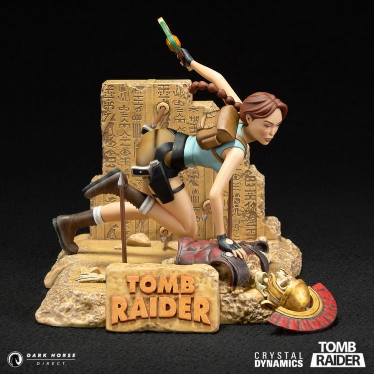 Tomb Raider Lara Croft (Classic Era) Statue Gallery Image 17