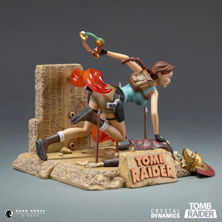 Tomb Raider Lara Croft (Classic Era) Statue Gallery Image 6