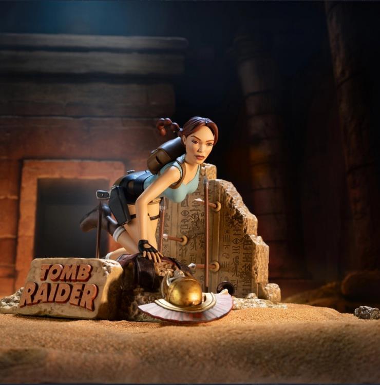 Tomb Raider Lara Croft (Classic Era) Statue Gallery Image 32