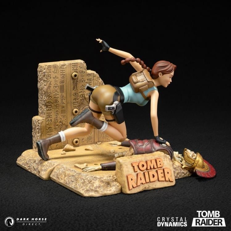 Tomb Raider Lara Croft (Classic Era) Statue Gallery Image 10