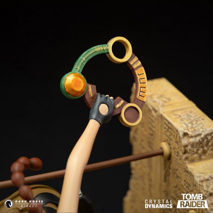 Tomb Raider Lara Croft (Classic Era) Statue Gallery Image 21