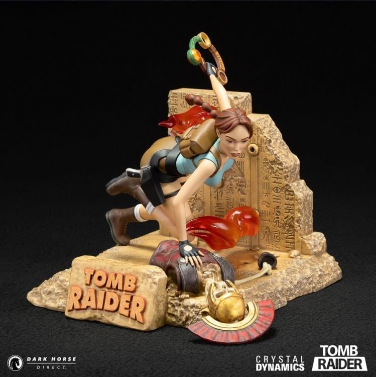 Tomb Raider Lara Croft (Classic Era) Statue Gallery Image 12