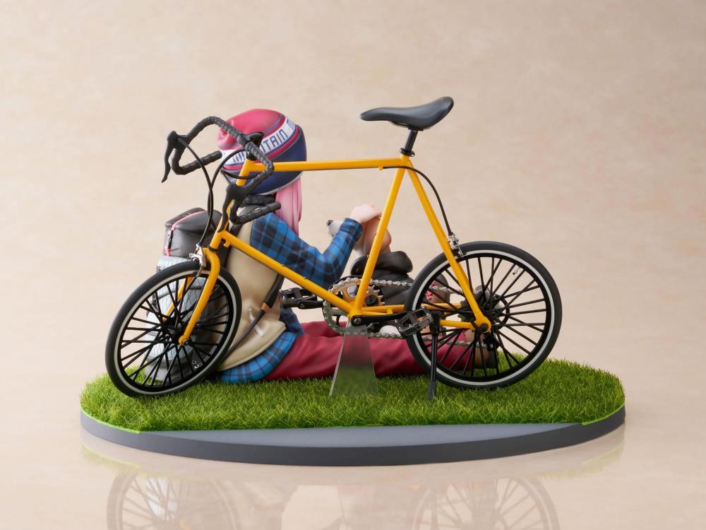 Laid-Back Camp F:Nex Nadeshiko Kagamihara (Season 3) 1/7 Scale Figure Gallery Image 9