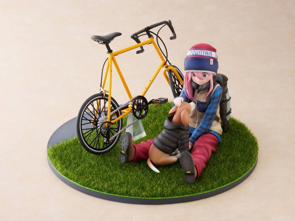 Laid-Back Camp F:Nex Nadeshiko Kagamihara (Season 3) 1/7 Scale Figure Gallery Image 11