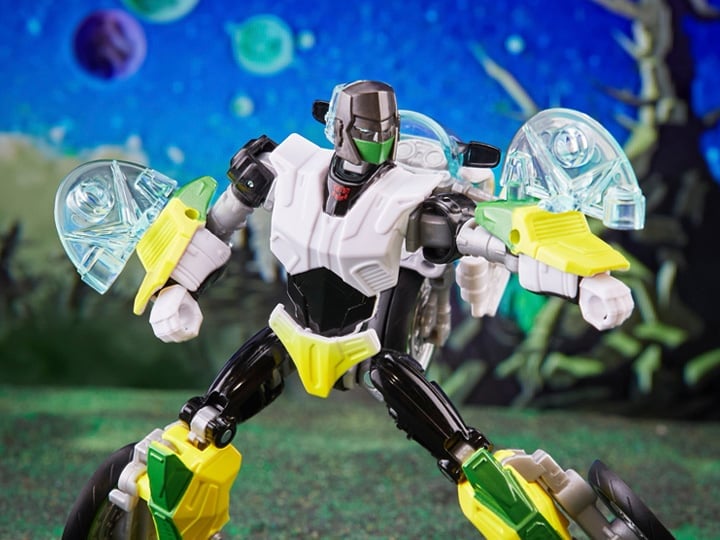 Transformers: Legacy Evolution Deluxe Class G2 Universe Laser Cycle Exclusive Gallery Image 1