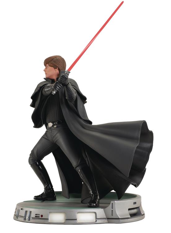 Star Wars: Dark Empire Premier Collection Luke Skywalker 1/7 Scale Limited Edition Statue Gallery Image 14