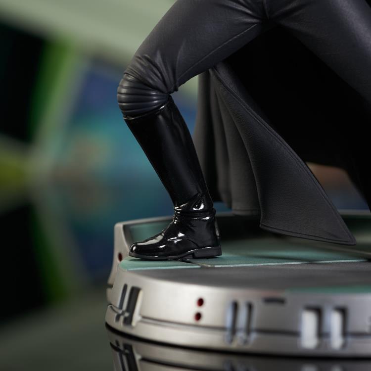 Star Wars: Dark Empire Premier Collection Luke Skywalker 1/7 Scale Limited Edition Statue Gallery Image 11