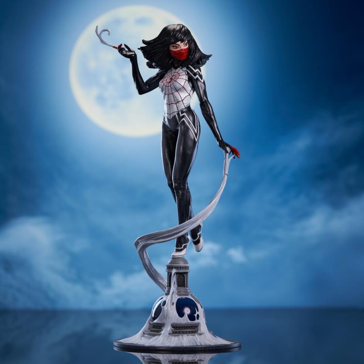 Marvel Premier Collection Silk 1/7 Scale Limited Edition Statue Gallery Image 5