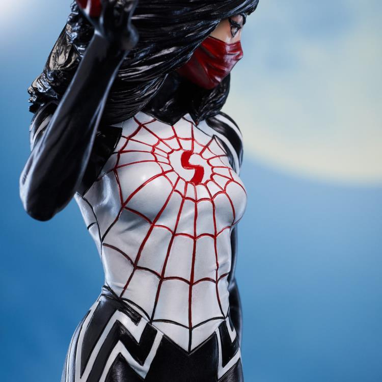 Marvel Premier Collection Silk 1/7 Scale Limited Edition Statue Gallery Image 12