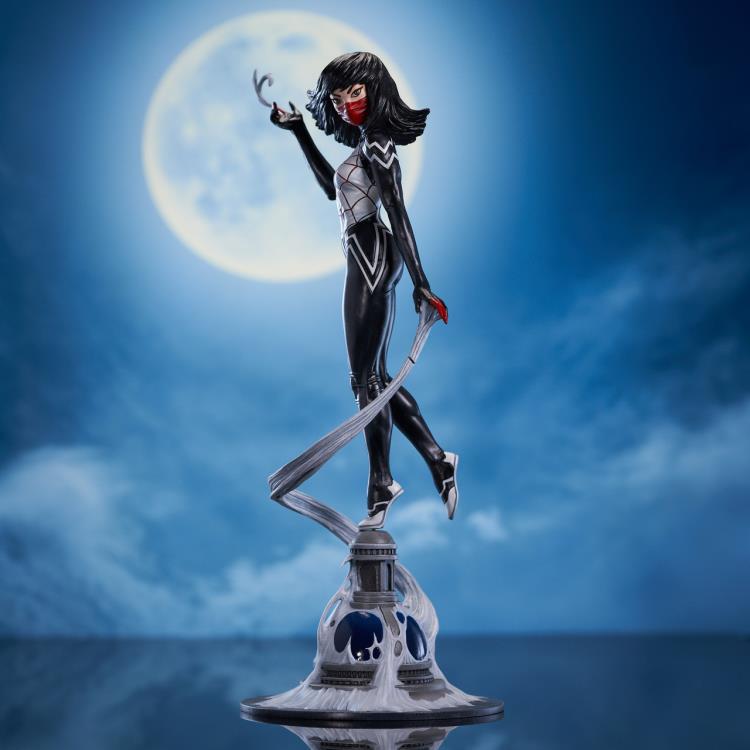 Marvel Premier Collection Silk 1/7 Scale Limited Edition Statue