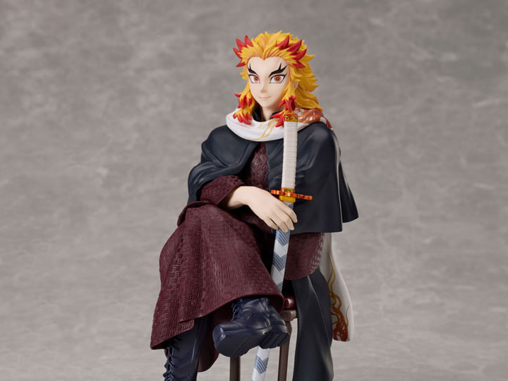 Demon Slayer: Kimetsu no Yaiba Kyojuro Rengoku Figure Gallery Image 1
