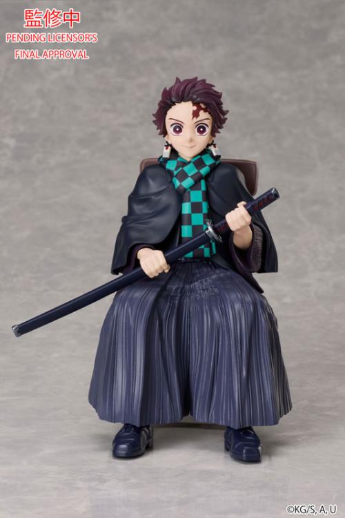 Demon Slayer: Kimetsu no Yaiba Tanjiro Kamado Figure Gallery Image 3