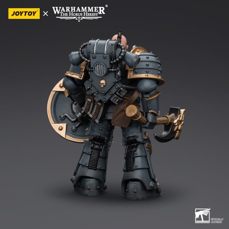 Warhammer: The Horus Heresy Space Wolves Grey Slayer Pack Hurscarl 1/18 Scale Action Figure Gallery Image 7