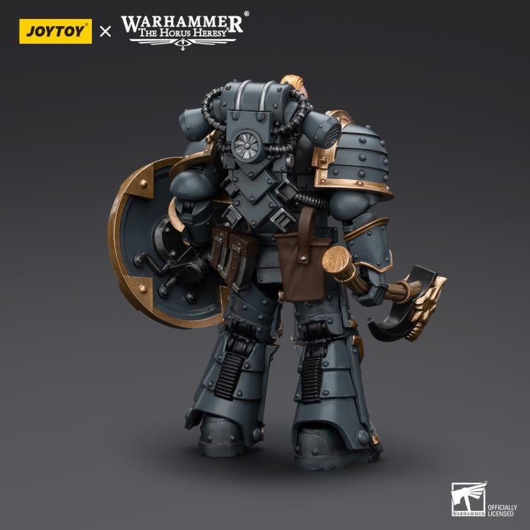 Warhammer: The Horus Heresy Space Wolves Grey Slayer Pack Grey Slayer (Ver. 1) 1/18 Scale Action Figure Gallery Image 7