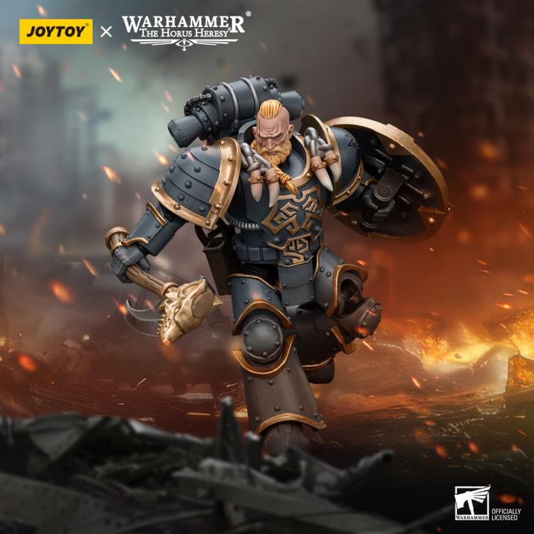 Warhammer: The Horus Heresy Space Wolves Grey Slayer Pack Grey Slayer (Ver. 1) 1/18 Scale Action Figure Gallery Image 3