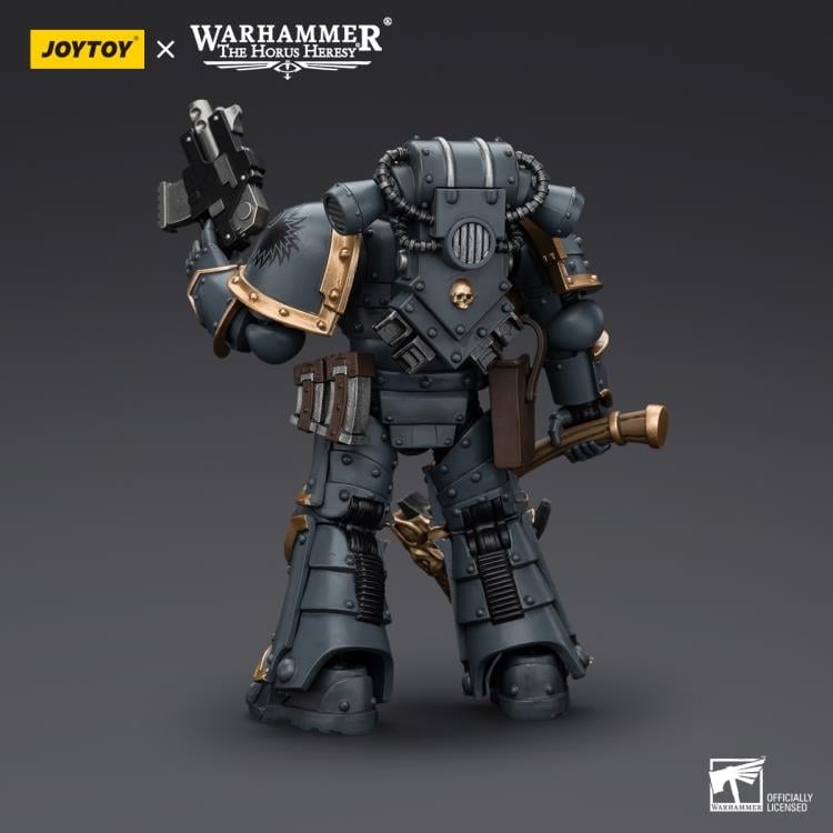 Warhammer: The Horus Heresy Space Wolves Grey Slayer Pack Grey Slayer (Ver. 3) 1/18 Scale Action Figure Gallery Image 7