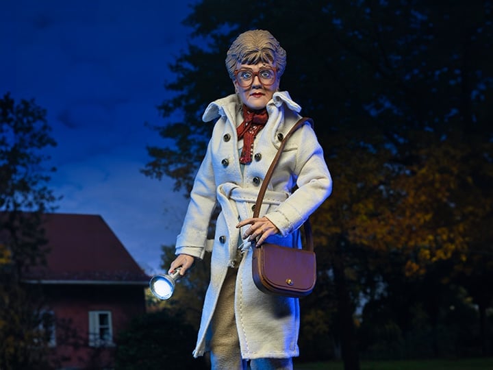Murder, She Wrote Jessica Fletcher Clothed Action Figure Gallery Image 1