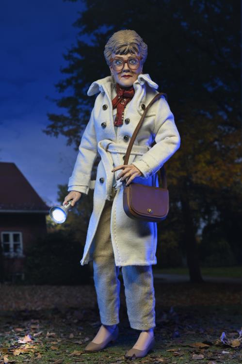 Murder, She Wrote Jessica Fletcher Clothed Action Figure Gallery Image 3