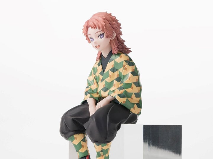 Demon Slayer: Kimetsu no Yaiba Sabito Premium Perching Figure Gallery Image 1