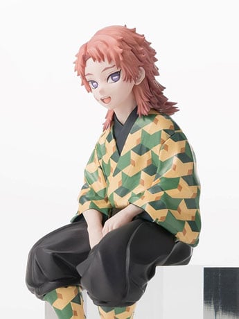 Demon Slayer: Kimetsu no Yaiba Sabito Premium Perching Figure Gallery Image 2