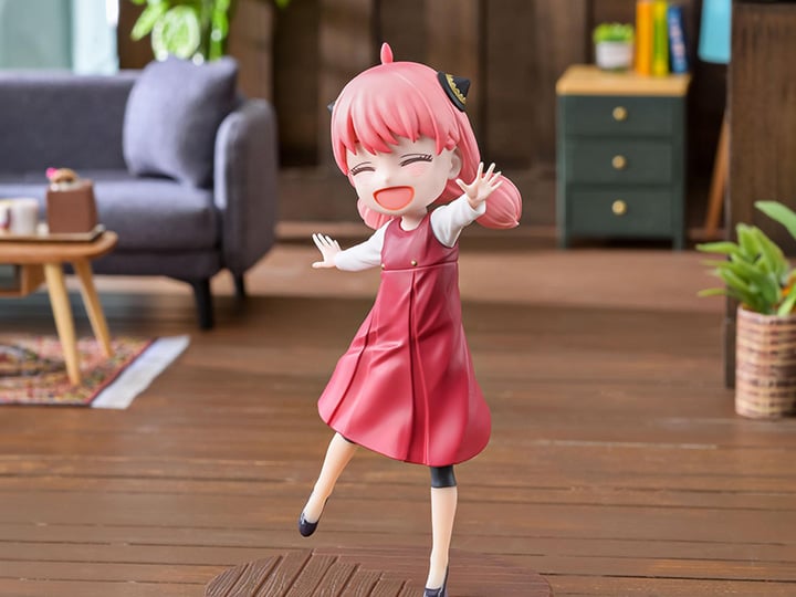 Spy x Family Luminasta Anya Forger (Season 1 Cours 2 ED Coordination Ver. 2) Figure Gallery Image 1