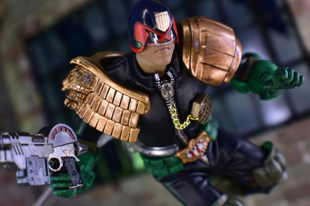 2000 AD Exquisite Super Series Cursed Earth Judge Dredd 1:12 Scale SDCC 2024 PX Previews Exclusive Action Figure Gallery Image 4