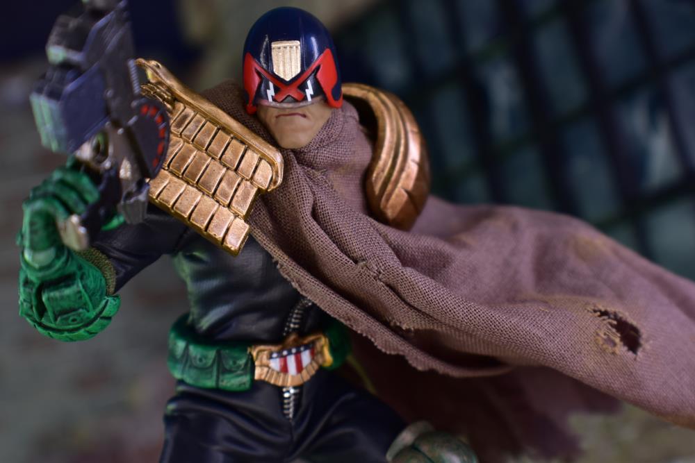 2000 AD Exquisite Super Series Cursed Earth Judge Dredd 1:12 Scale SDCC 2024 PX Previews Exclusive Action Figure Gallery Image 5