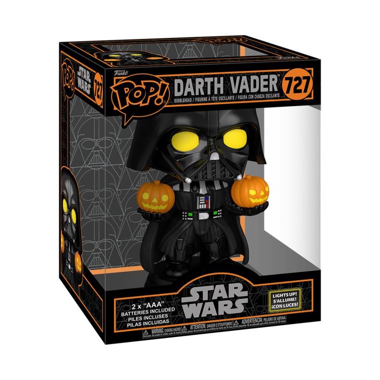Pop! Super: Star Wars - Light-Up Darth Vader Holding Jack-o-Lanterns Gallery Image 4