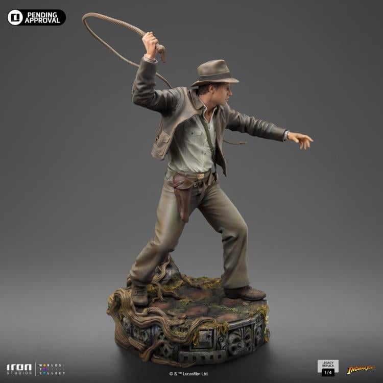 Raiders of the Lost Ark Legacy Replica 1/4 Scale Limited Edition Statue Gallery Image 4