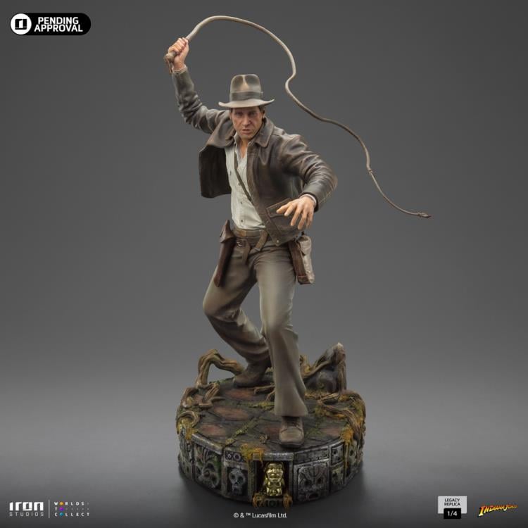 Raiders of the Lost Ark Legacy Replica 1/4 Scale Limited Edition Statue Gallery Image 3