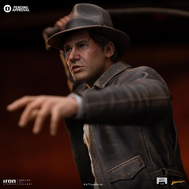 Raiders of the Lost Ark Legacy Replica 1/4 Scale Limited Edition Statue Gallery Image 7