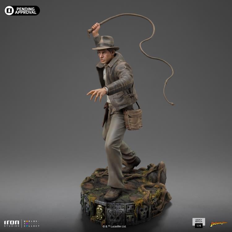 Raiders of the Lost Ark Legacy Replica 1/4 Scale Limited Edition Statue Gallery Image 6