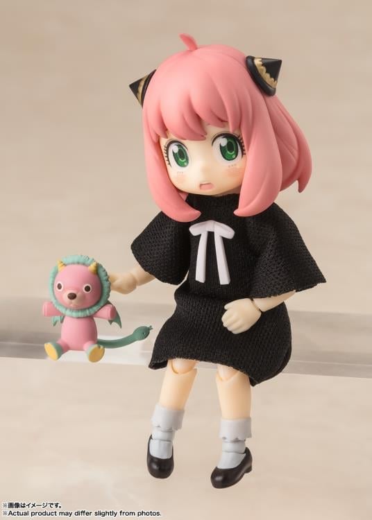 Spy x Family S.H.Figuarts Anya Forger (Casual Attire Ver.) Action Figure Gallery Image 8