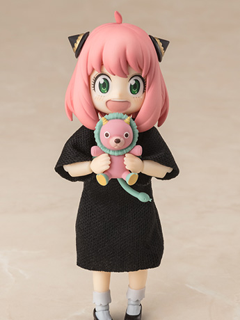 Spy x Family S.H.Figuarts Anya Forger (Casual Attire Ver.) Action Figure Gallery Image 2