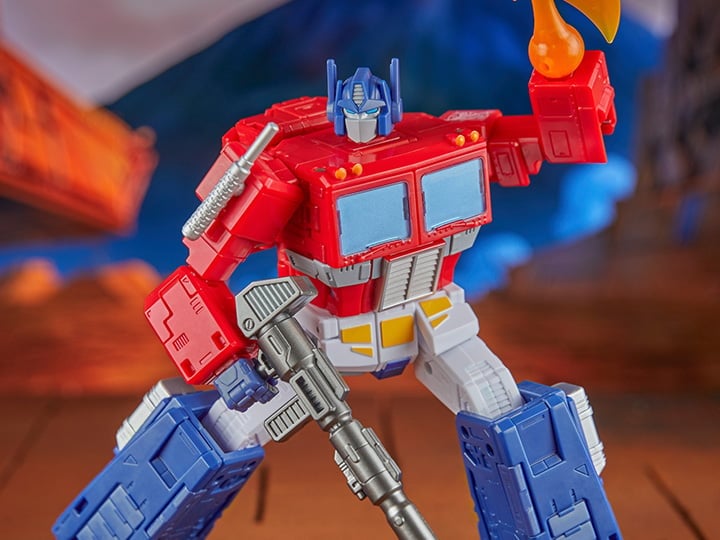 The Transformers: The Movie Studio Series 86-31 Commander Class Optimus Prime Action Figure Gallery Image 1