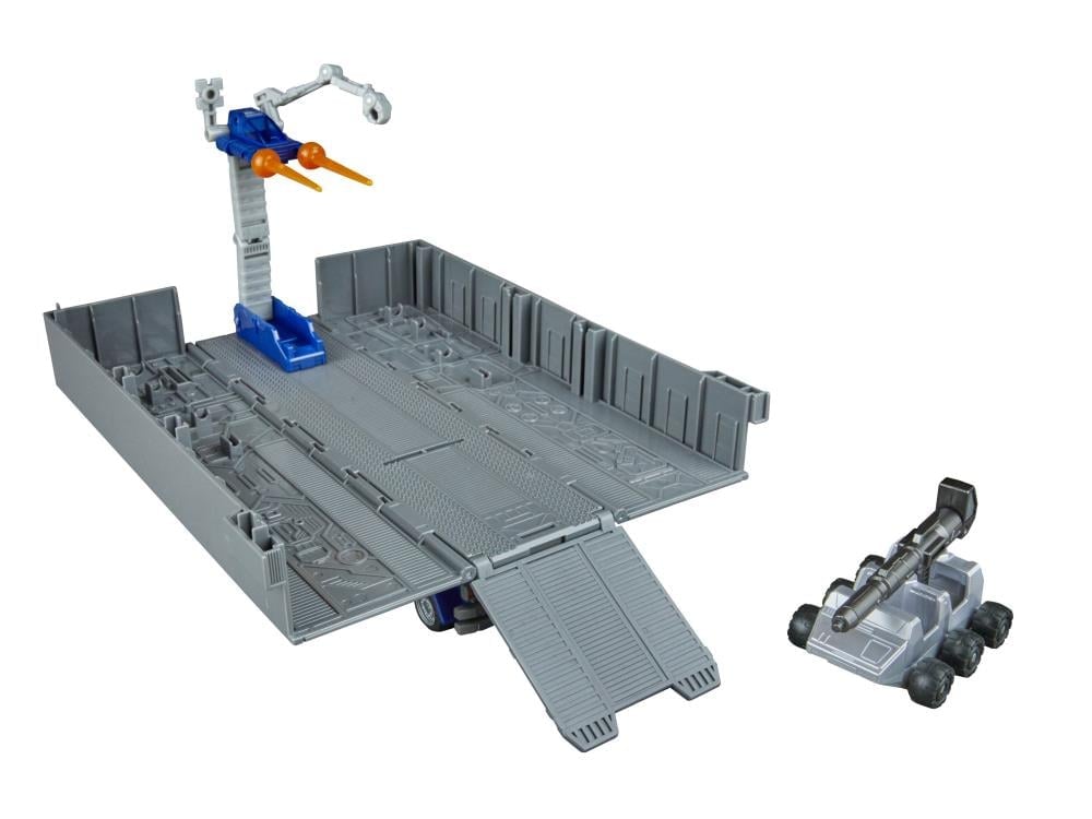 The Transformers: The Movie Studio Series 86-31 Commander Class Optimus Prime Action Figure Gallery Image 25