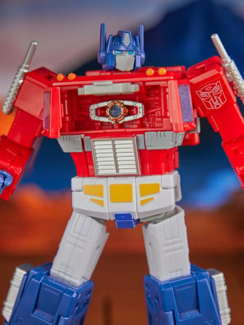 The Transformers: The Movie Studio Series 86-31 Commander Class Optimus Prime Action Figure Gallery Image 2