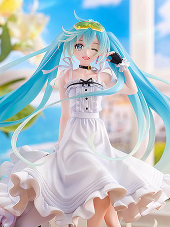 初音 ミク GOOD SMILE レーシング 2021 Vacation original.jpg