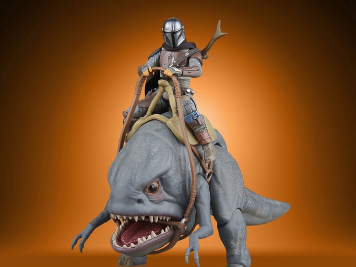 Star Wars: The Vintage Collection The Mandalorian (Arvala-7) & Blurrg Action Figure Set Gallery Image 1