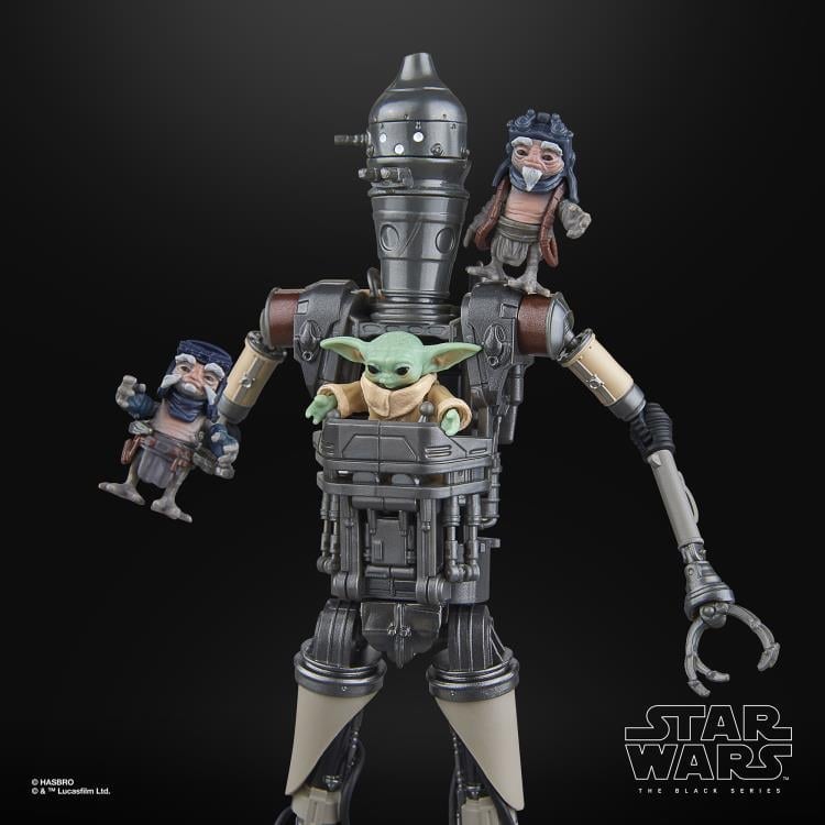 Star Wars: The Black Series 6" Deluxe IG-12 and Grogu Action Figure Set (The Mandalorian) Gallery Image 5